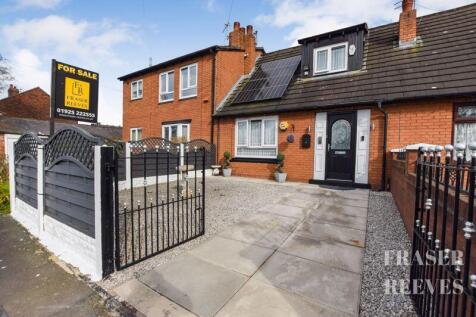 2 bedroom town house for sale