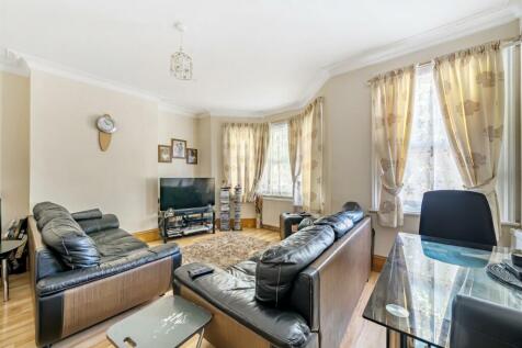 Kings Road, London, NW10 2 bed flat for sale