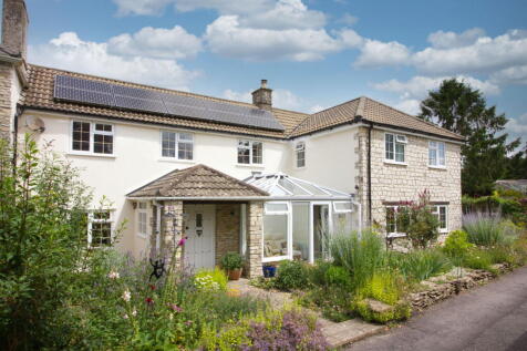 4 bedroom cottage for sale