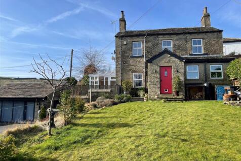 Old Fort, Bradford BD13 4 bed cottage for sale