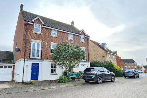 Sandleford Lane, Thatcham RG19 4 bed semi