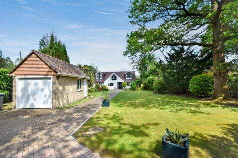 The Long Road, Rowledge, Farnham, GU10 4 bed detached house for sale