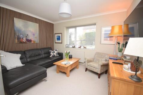 Sumner Road, Farnham, GU9 2 bed apartment for sale