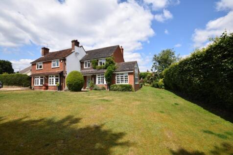 61 Heath Lane, Upper Hale, Farnham, GU9 5 bed detached house for sale