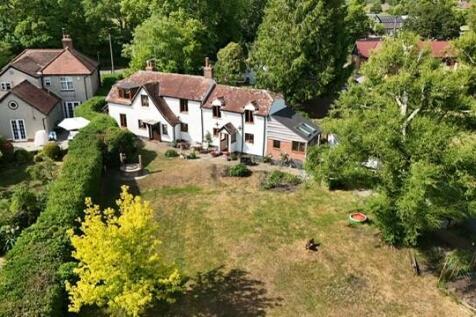Forge Road, Kingsley, Hampshire, GU35 4 bed detached house for sale