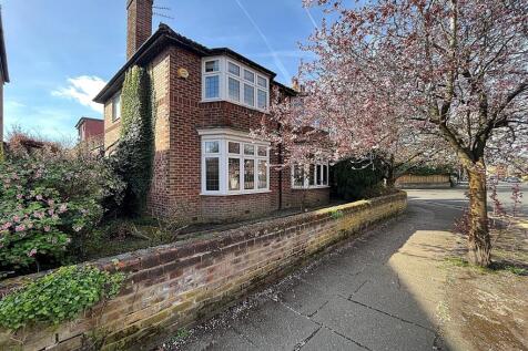 3 bedroom detached house for sale