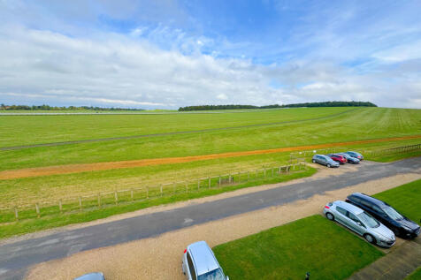 Hillside, Heath Road, Newmarket, Suffolk 2 bed apartment for sale