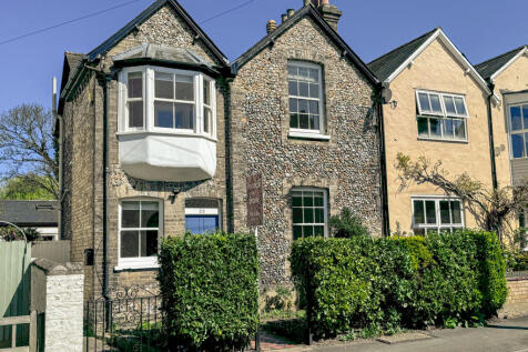 Park Lane, Newmarket, Newmarket 4 bed semi