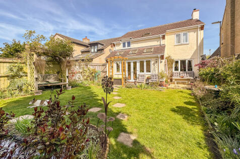New Path, Fordham 4 bed detached house for sale