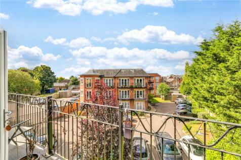 Robert Ellis Court, St Martins Road... 1 bed apartment for sale