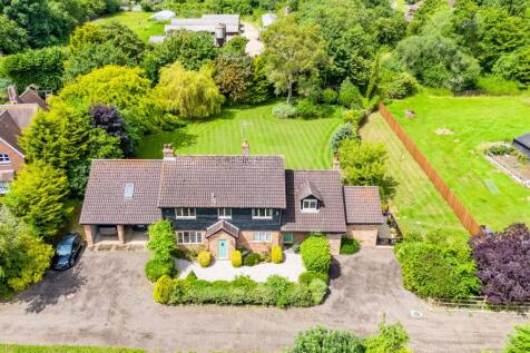 Hebing End, Benington, Hertfordshire... 5 bed detached house for sale