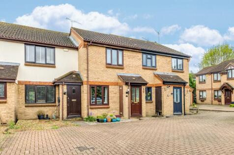 Motts Close, Watton At Stone... 2 bed terraced house for sale