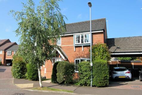 Clappers Lane, Watton At Stone... 3 bed end of terrace house for sale