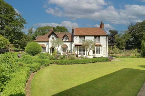 West Ella Road, West Ella 5 bed detached house for sale
