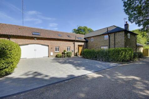High Hunsley, Cottingham 5 bed barn conversion for sale