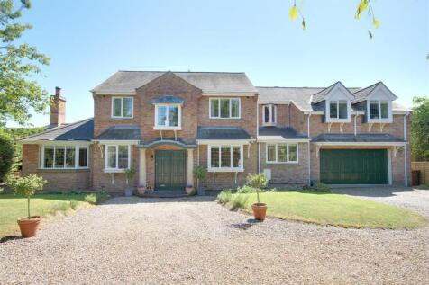 5 bedroom detached house for sale