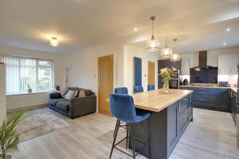 Melton Road, North Ferriby 4 bed detached house for sale