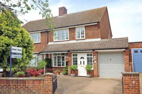 Arrow Leys, Bedford, Bedfordshire, MK41 3 bed semi
