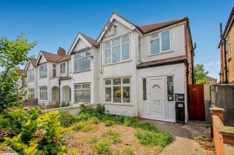 Barmouth Avenue, Greenford 3 bed end of terrace house for sale