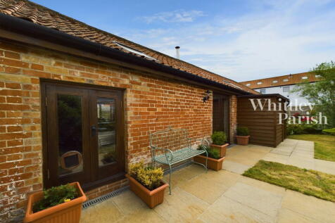 2 bedroom barn conversion for sale