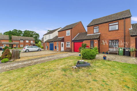Beech Close, Scole 3 bed link detached house for sale