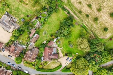 Bremhill, Calne 5 bed detached house for sale