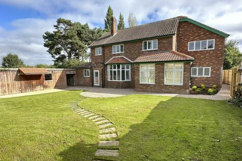 The Spital, Yarm TS15 9EU 6 bed detached house for sale