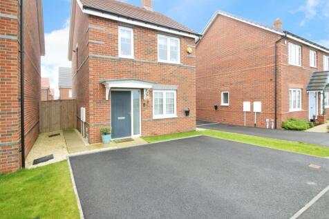 2 bedroom detached house for sale