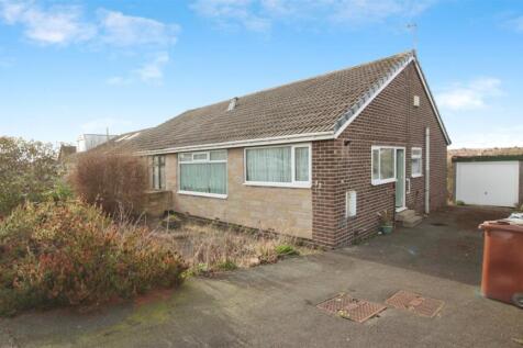 2 bedroom semi-detached house for sale