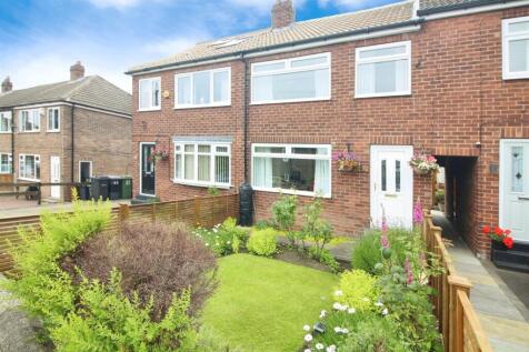 3 bedroom terraced house for sale