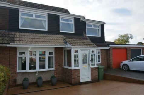 3 bedroom semi-detached house for sale