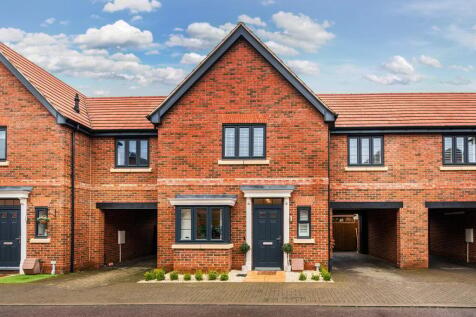 Shepherds Place, Shefford, SG17 3 bed link detached house for sale