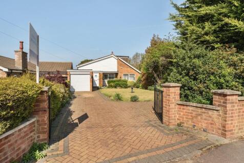 Rectory Road, Meppershall, Shefford... 4 bed detached bungalow for sale