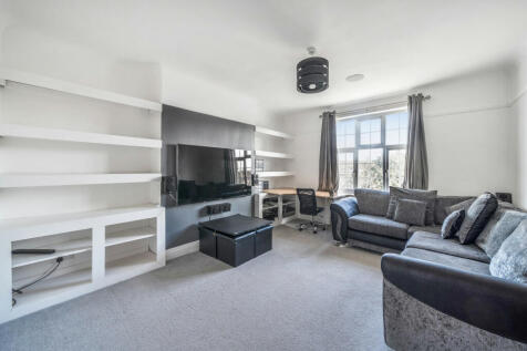 London Road, Kingston Upon Thames, KT2 1 bed flat for sale