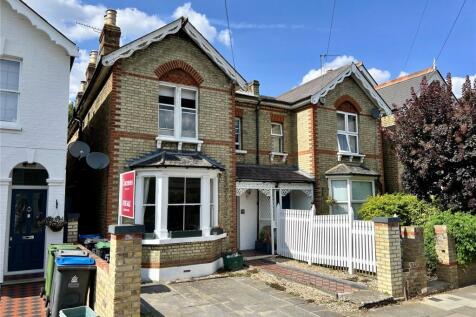 Gibbon Road, Kingston Upon Thames, KT2 4 bed semi