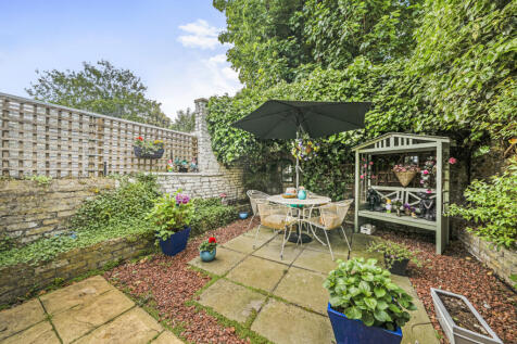 Canbury Park Road, Kingston Upon... 1 bed flat for sale