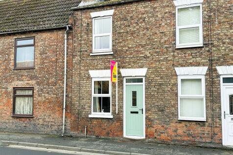 Flatgate, Howden, Goole 2 bed terraced house for sale