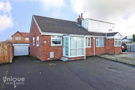 2 bedroom bungalow for sale