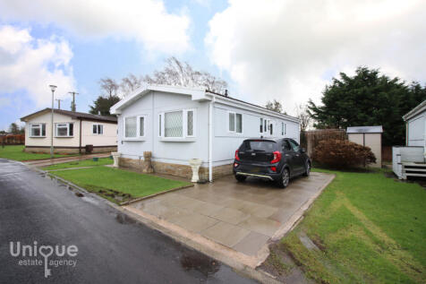 2 bedroom mobile home for sale