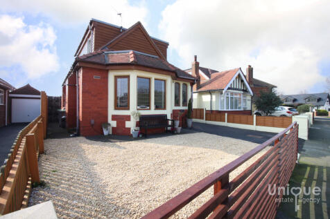Paddock Drive,  Blackpool, FY3 3 bed bungalow for sale