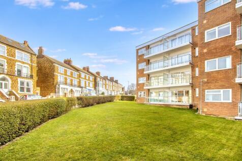 Cliff Court, Hunstanton 2 bed flat for sale