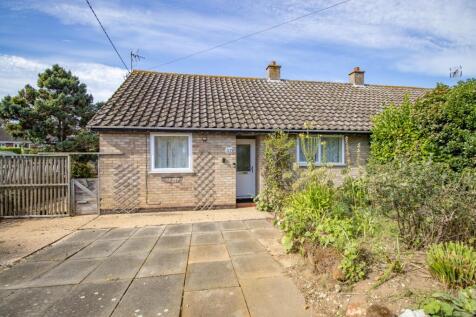 2 bedroom semi-detached bungalow for sale