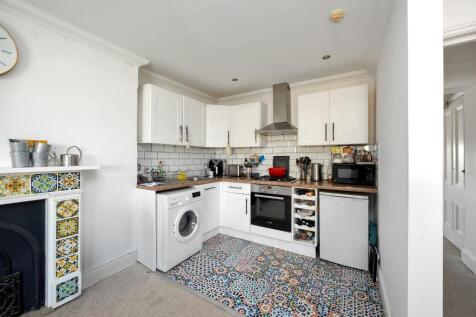 Church Road, Hove, BN3 2EB 2 bed apartment for sale