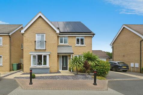 5 bedroom detached house for sale