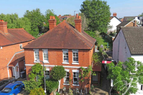 Cromwell Road, Maidenhead, SL6 3 bed semi