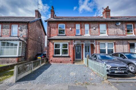 3 bedroom end of terrace house for sale
