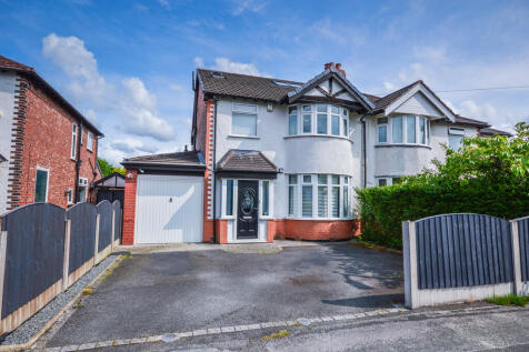 4 bedroom semi-detached house for sale