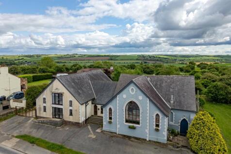 11 bedroom detached house for sale