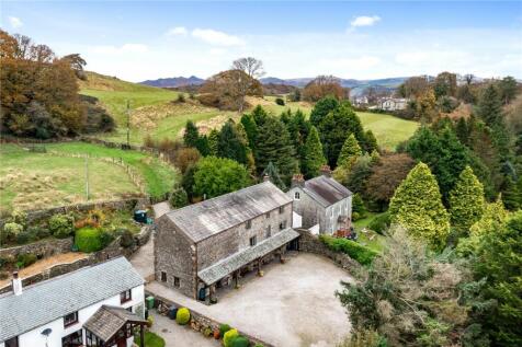 4 bedroom barn conversion for sale