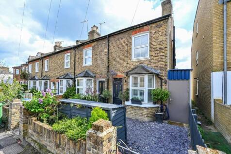 Sycamore Grove, New Malden, KT3 3 bed end of terrace house for sale